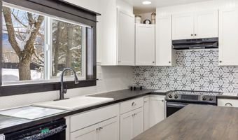 12977 Cottonwood Rd, Bozeman, MT 59718