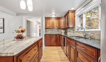 194 Paine St, Bellingham, MA 02019