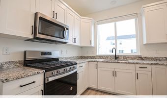 2986 Sydney, Ammon, ID 83401
