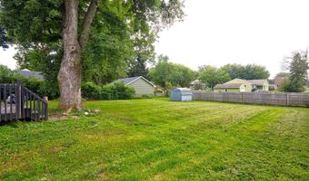 3944 42nd St, Des Moines, IA 50310