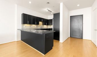 1200 STEUART St 912, Baltimore, MD 21230