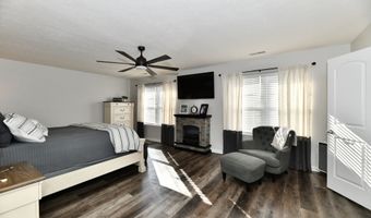 6695 Buhrstone Ln, Avon, IN 46123
