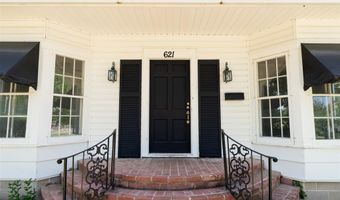 621 S Broadway Ave, Ada, OK 74820