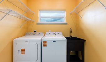 88-105 WAENA Ave, Captain Cook, HI 96704