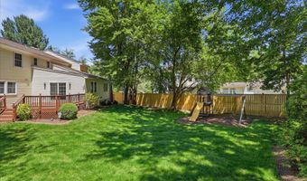 4003 KLOMAN St, Annandale, VA 22003