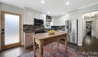 3335 Dunaire Dr, Charlotte, NC 28205