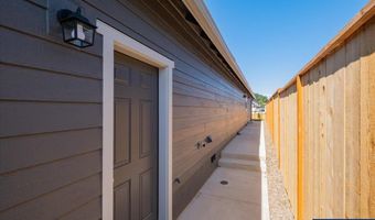 4747 Harrier St SE, Albany, OR 97322