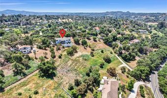 1864 Winterwarm Dr, Fallbrook, CA 92028