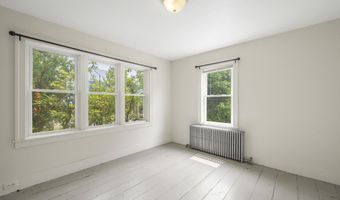 9 Pleasant St, Bath, ME 04530