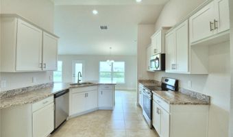 4624 CALAMINT Ln, Auburndale, FL 33823