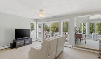 38 Gondola Ave, Jamestown, RI 02835