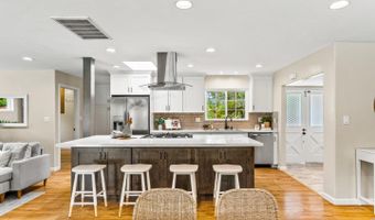 630 Baltusrol Dr, Aptos, CA 95003