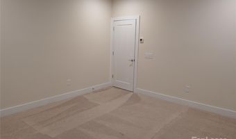 17137 Soho Dr, Charlotte, NC 28204