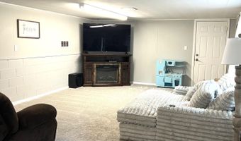 107 E 13 St, Atlantic, IA 50022