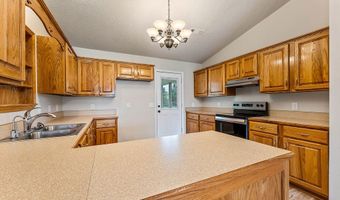 144 Riverview Dr, Anderson, MO 64831