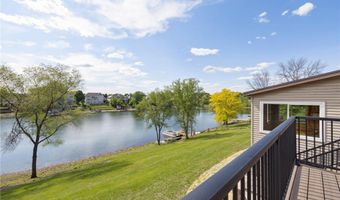 15765 Garden View Dr, Apple Valley, MN 55124