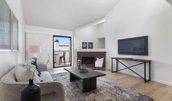 6948 Sandpiper Pl, Carlsbad, CA 92009