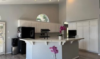 1365 Oak View Way, Escondido, CA 92029