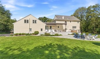 38 Gondola Ave, Jamestown, RI 02835