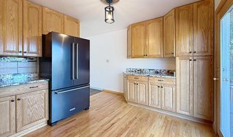 707 Circle Dr, Buffalo, WY 82834