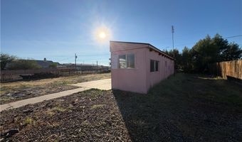 956 Coral Reef Dr, Bullhead City, AZ 86442