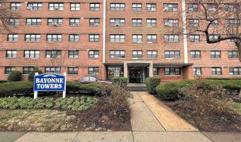 1225 KENNEDY Blvd 9H, Bayonne, NJ 07002