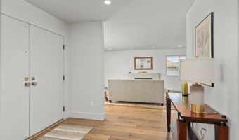 7362 Oakmont Dr, Santa Rosa, CA 95409
