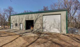 2898 N Farm Road 17, Ash Grove, MO 65604