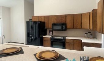 802 Fountain Dr, Carlsbad, NM 88220