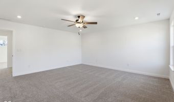 6882 Linden Woods Dr, Avon, IN 46123