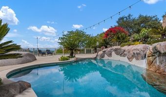 28521 Gladstone Ct, Escondido, CA 92026