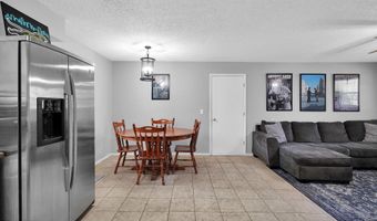 648 W OLIVER St, Baldwin, FL 32234