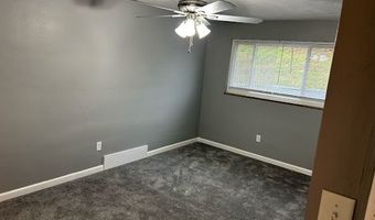 1823 Texas Ave, West Mifflin, PA 15122