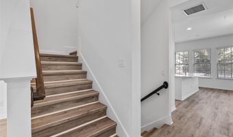 160 SUN PALM Ln, Altamonte Springs, FL 32701