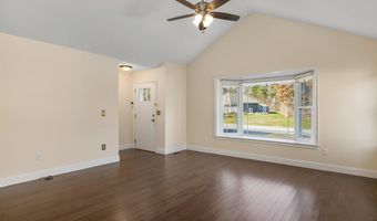 3 Wilson Way, Brentwood, NH 03833