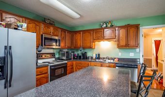 107 Sunrise Cv, Batesville, MS 38606