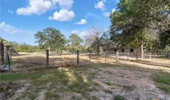 1843 Burr Oak Ln, Adkins, TX 78101