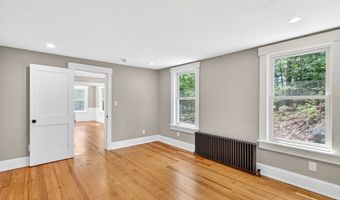 148 Center St, Ashburnham, MA 01430