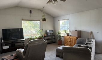 1889 NW SUNNY Ln, Albany, OR 97321