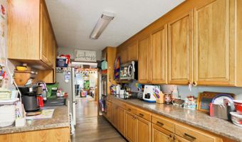 1623 S 7th St, Aberdeen, SD 57401