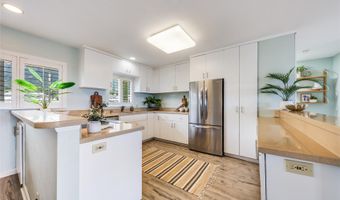 45-544 Loihi Pl A, Kaneohe, HI 96744