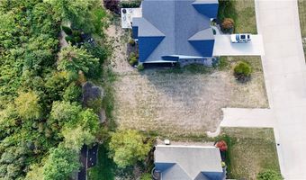 335 Copper Crk, Amherst, OH 44001