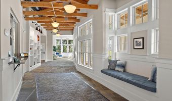 11635 MAID AT ARMS Ln, Berlin, MD 21811