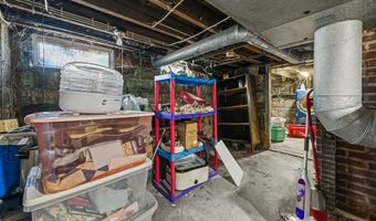 5869 Beechwood Ave, Alliance, OH 44601