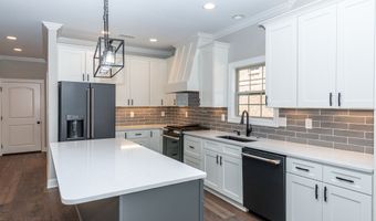 1534 Tsuga Dr, Alcoa, TN 37701