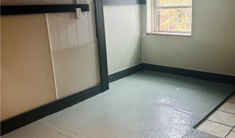 99 S 10th St, Airville, PA 15203