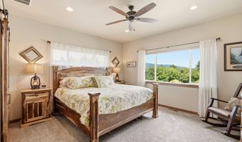 150 Links Dr, Blanchard, ID 83804