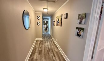 408 S Farr Ave, Andrews, SC 29510