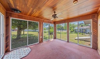 25 MEADOW GLEN Dr, Dover, DE 19901