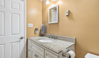 416 Ocean Ave, Beachwood, NJ 08722